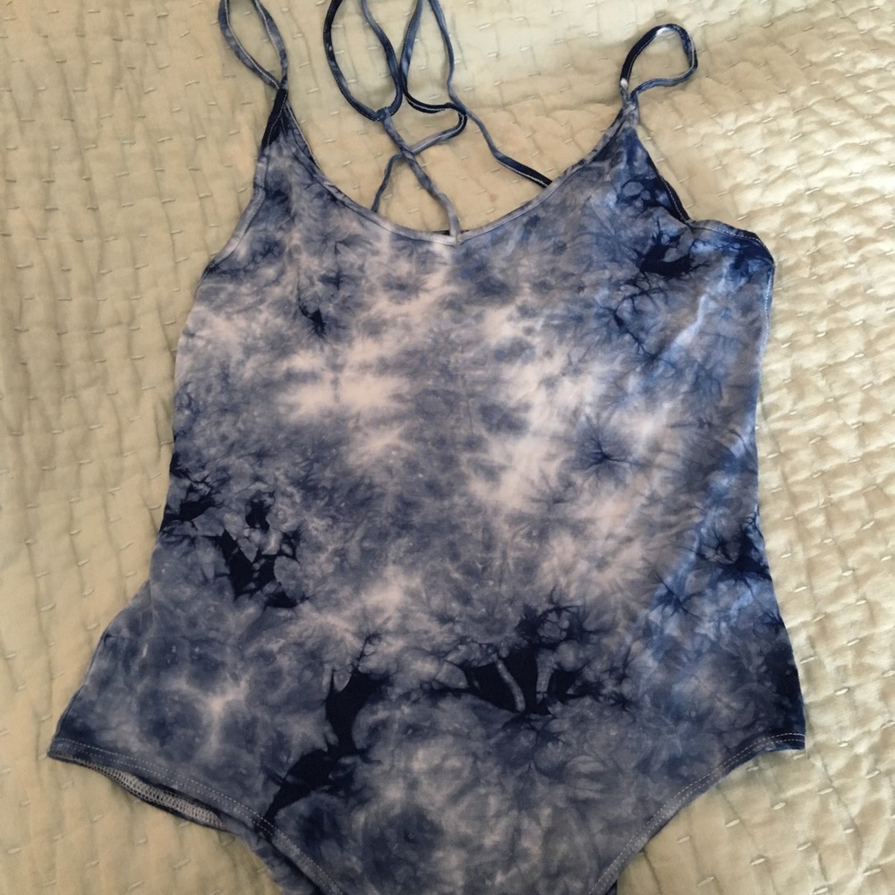💙🆕Blue tie-dye bodysuit🆕💙